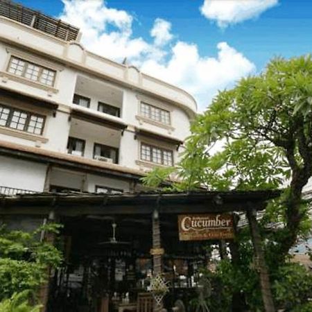 Cucumber Inn Suite Pattaya Zewnętrze zdjęcie
