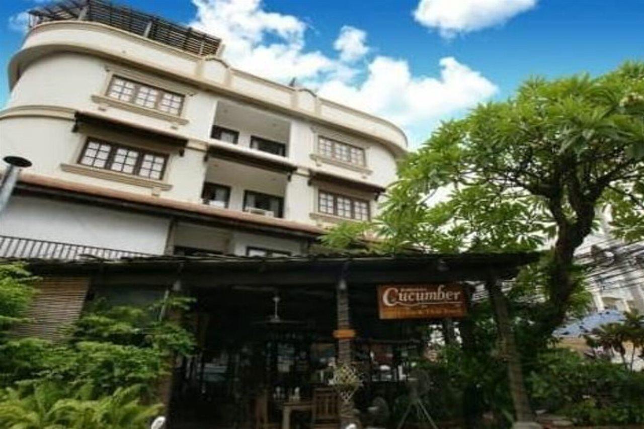 Cucumber Inn Suite Pattaya Zewnętrze zdjęcie