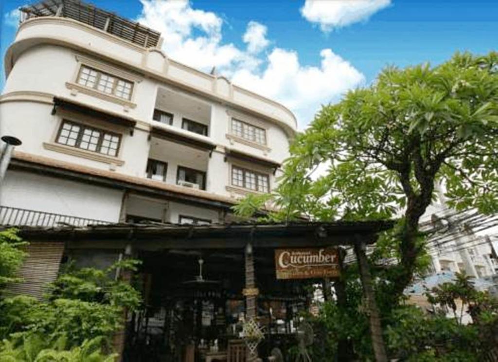 Cucumber Inn Suite Pattaya Zewnętrze zdjęcie